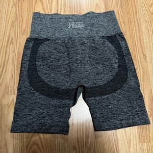 🍑Victoria's Secret PINK Sport Seamless Peach bottom Spandex Shorts size S🍑